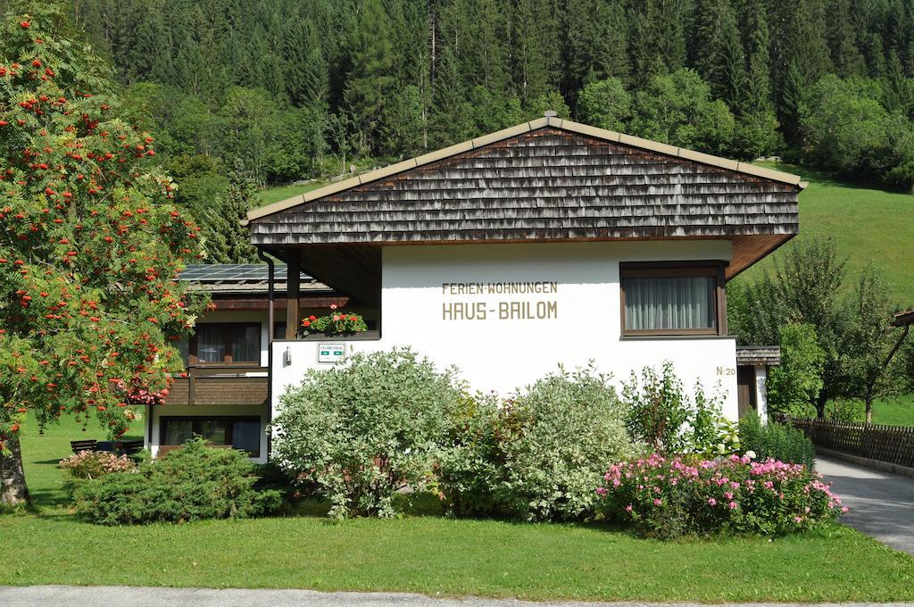 Ferienwohnungen Bailom Elbigenalp Bagian luar foto